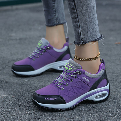 Buty trekkingowe z miękkimi podeszwami